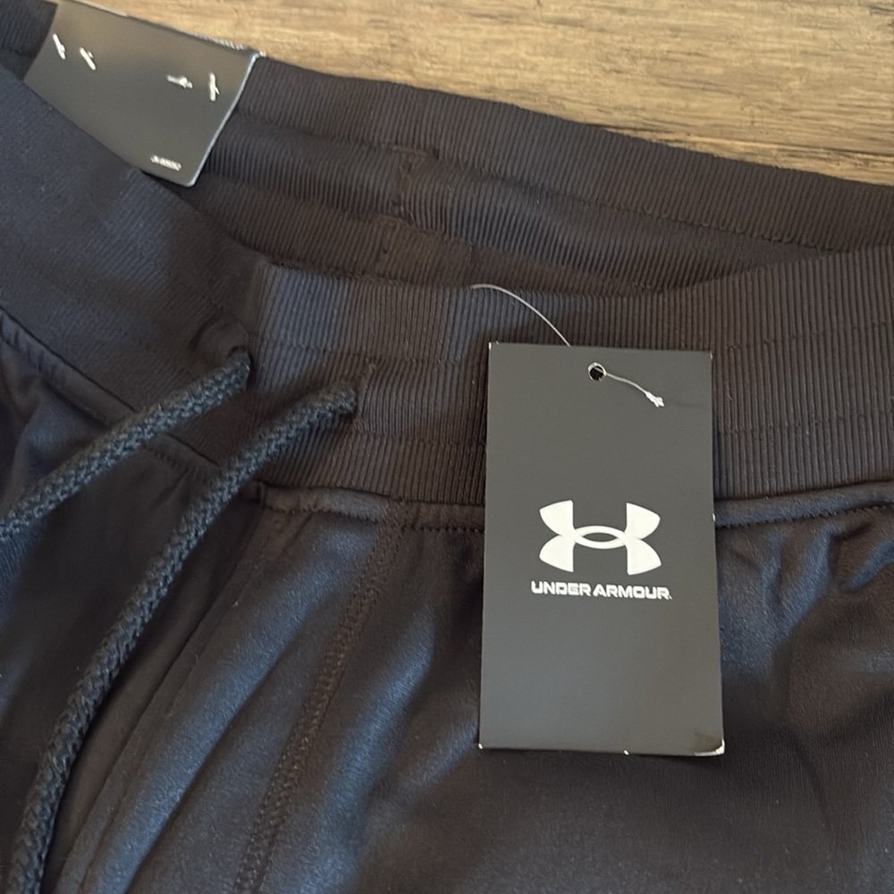 NWT [Under Armour] UA Sportstyle Classic Black Joggers Sweatpants Men’s S or L - Picture 13 of 14